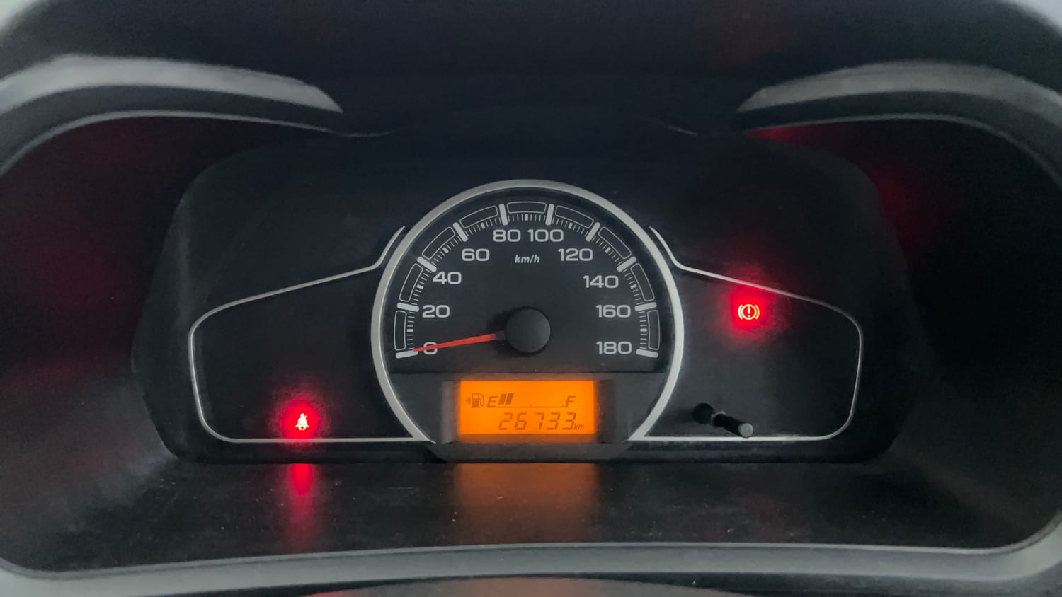 Used 2019 Maruti Suzuki Alto 800 VXi Petrol Manual interior CLUSTERMETER VIEW