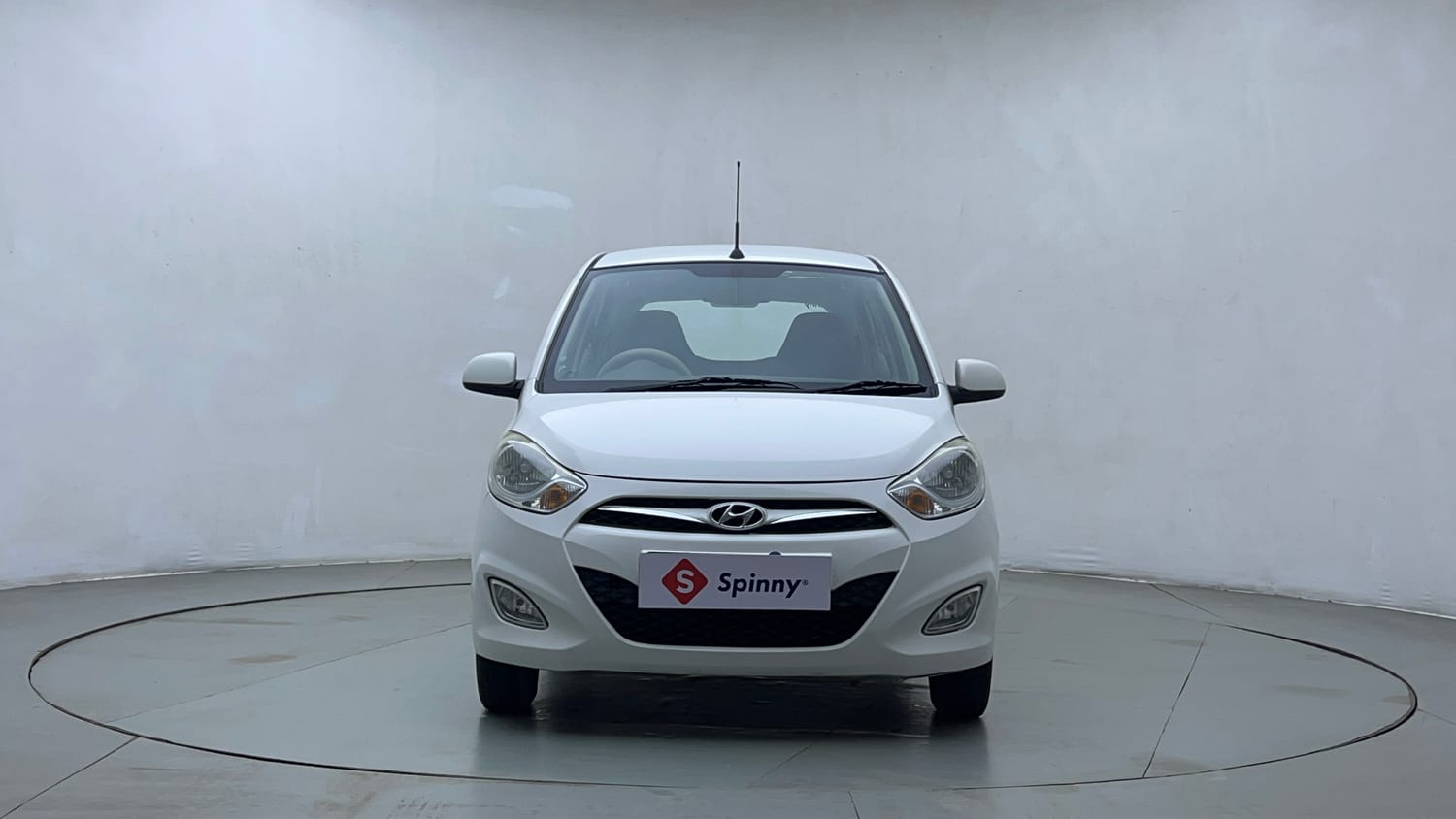 Used 2015 Hyundai i10 Sportz 1.1 iRDE2 Petrol Manual exterior FRONT VIEW