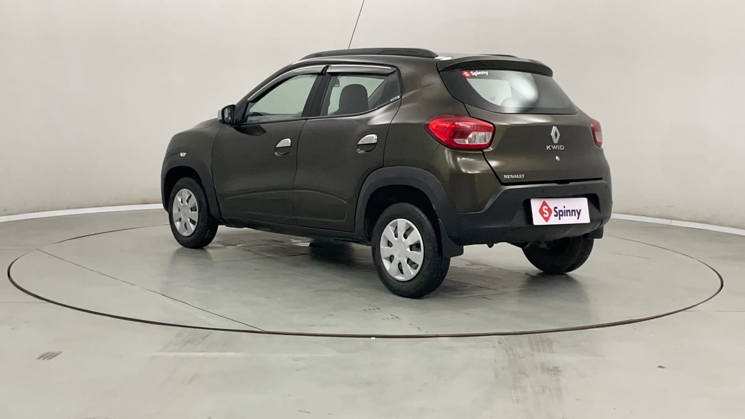 Used 2018 Renault Kwid 1.0 RXT Petrol Manual exterior LEFT REAR CORNER VIEW