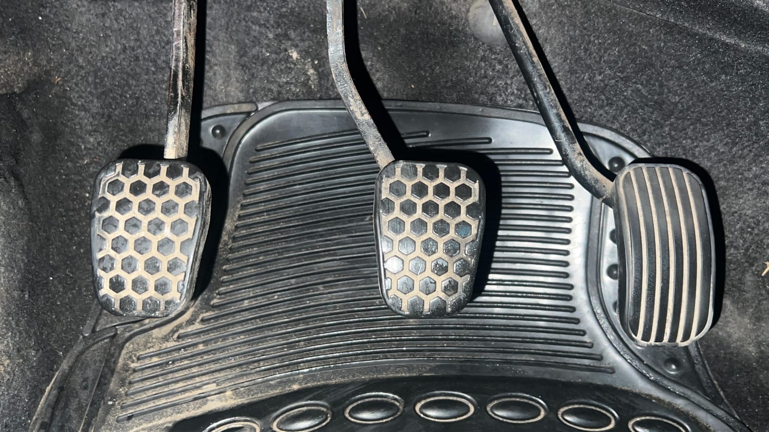 Used 2019 Tata Tiago Revotron XE Petrol Manual interior PEDALS VIEW