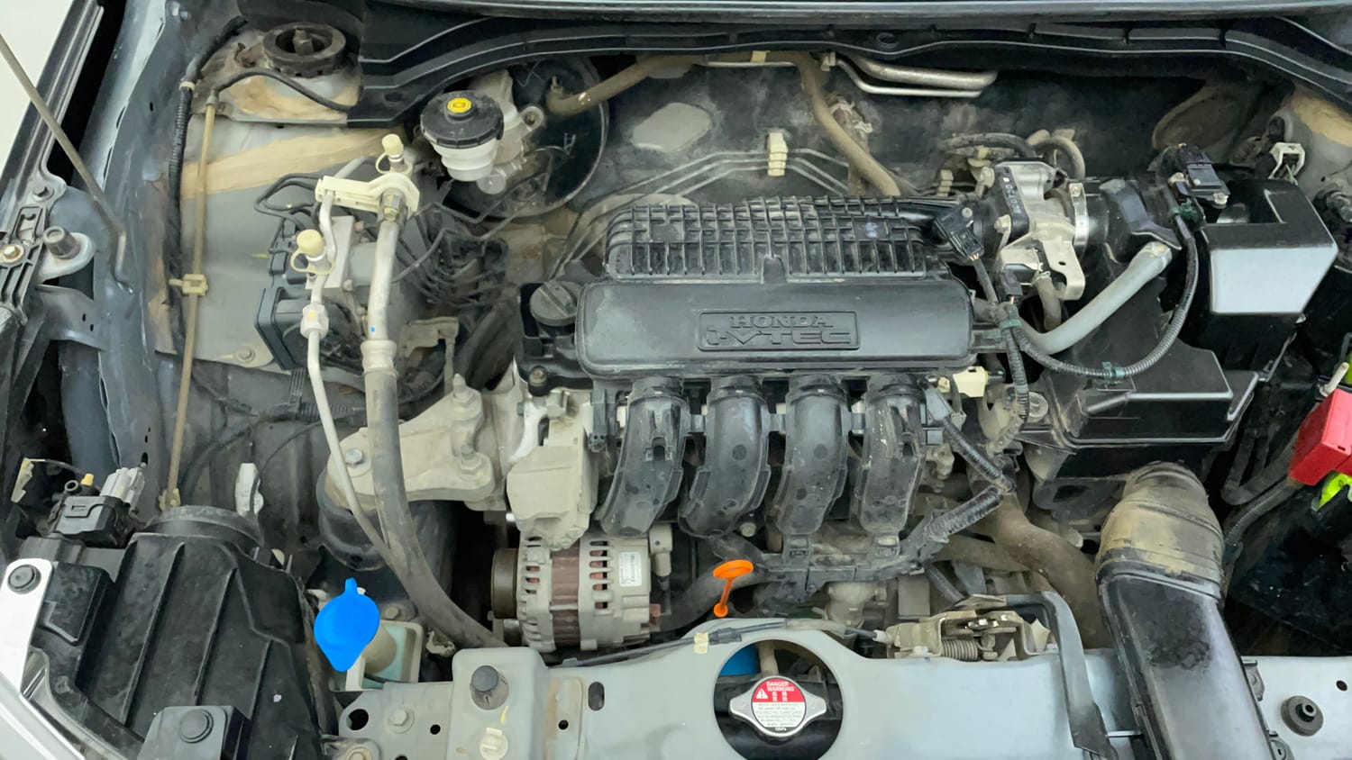 Used 2020 Honda Amaze 1.2 VX CVT Petrol Petrol Automatic engine ENGINE RIGHT SIDE VIEW