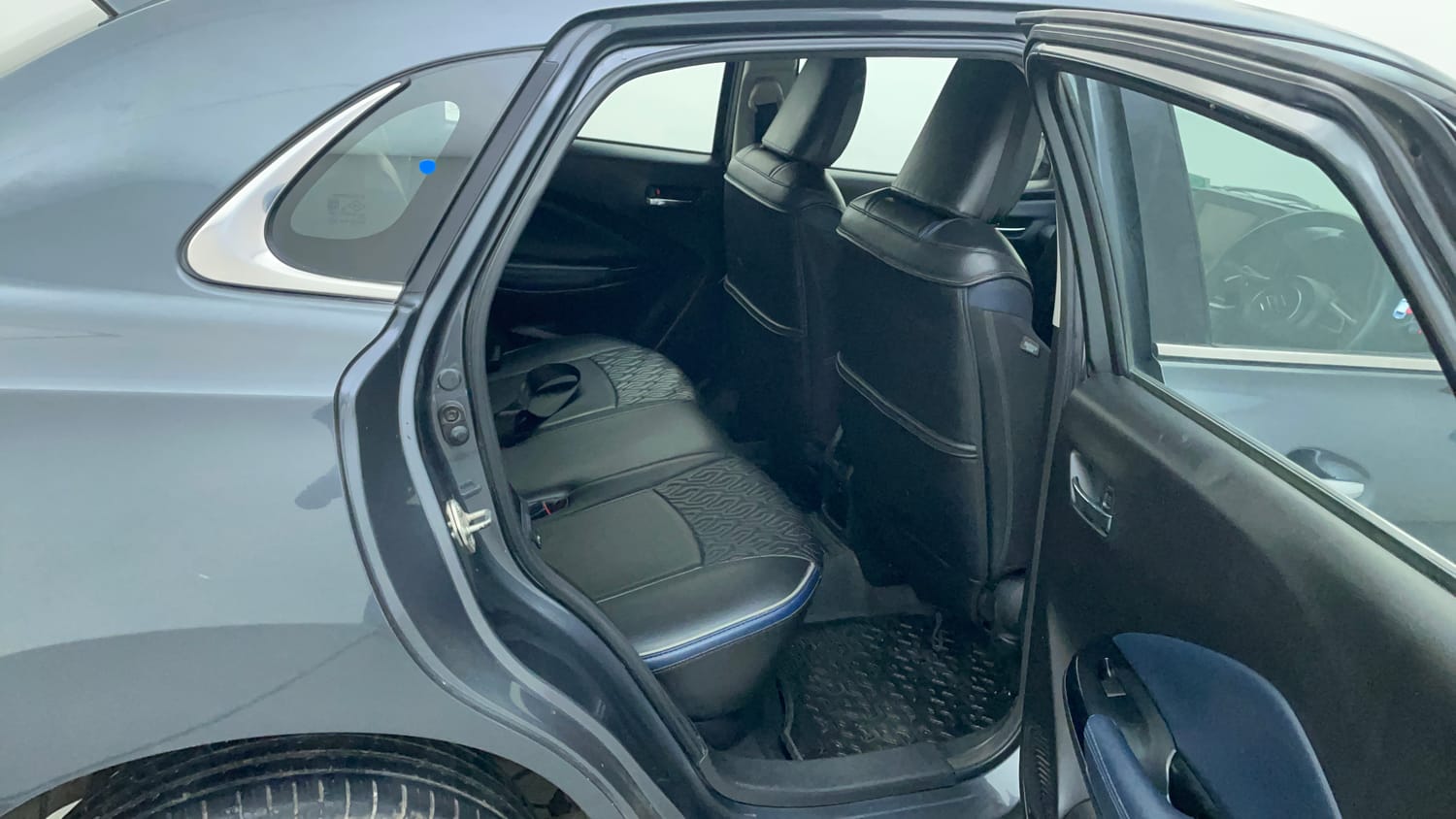 Used 2023 Maruti Suzuki Baleno Zeta MT CNG Cng Manual interior RIGHT SIDE REAR DOOR CABIN VIEW