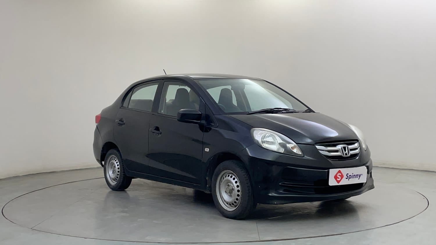 Used 2014 Honda Amaze 1.2 EX i-VTEC Petrol Manual exterior RIGHT FRONT CORNER VIEW