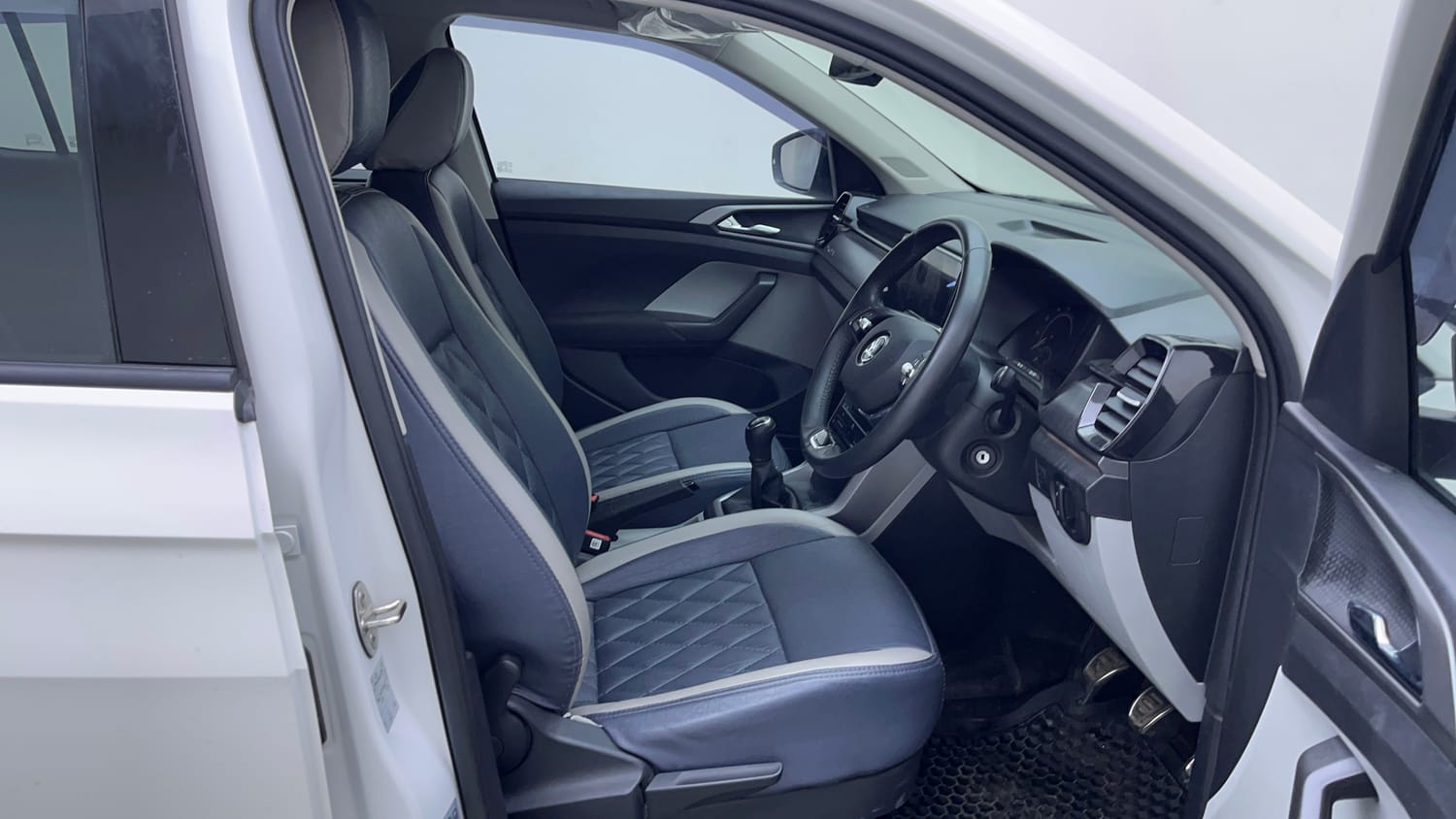 Used 2025 Skoda Kushaq Sportline 1.0 TSI MT Dual Tone Petrol Manual interior RIGHT SIDE FRONT DOOR CABIN VIEW