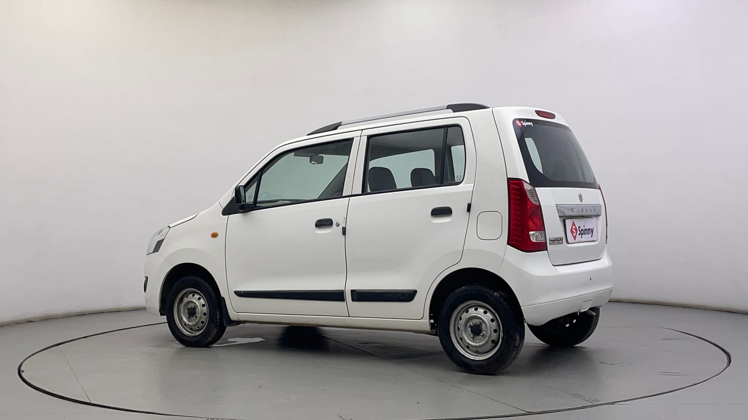 Used 2017 Maruti Suzuki Wagon R LXI Petrol Manual exterior LEFT REAR CORNER VIEW