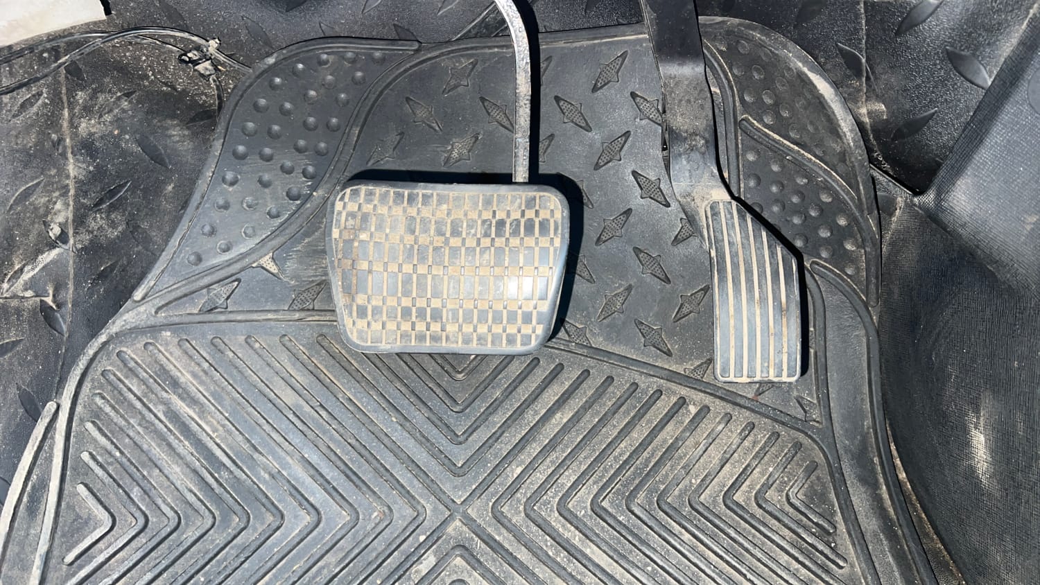 Used 2022 Tata Nexon XZA Plus Petrol Automatic interior PEDALS VIEW