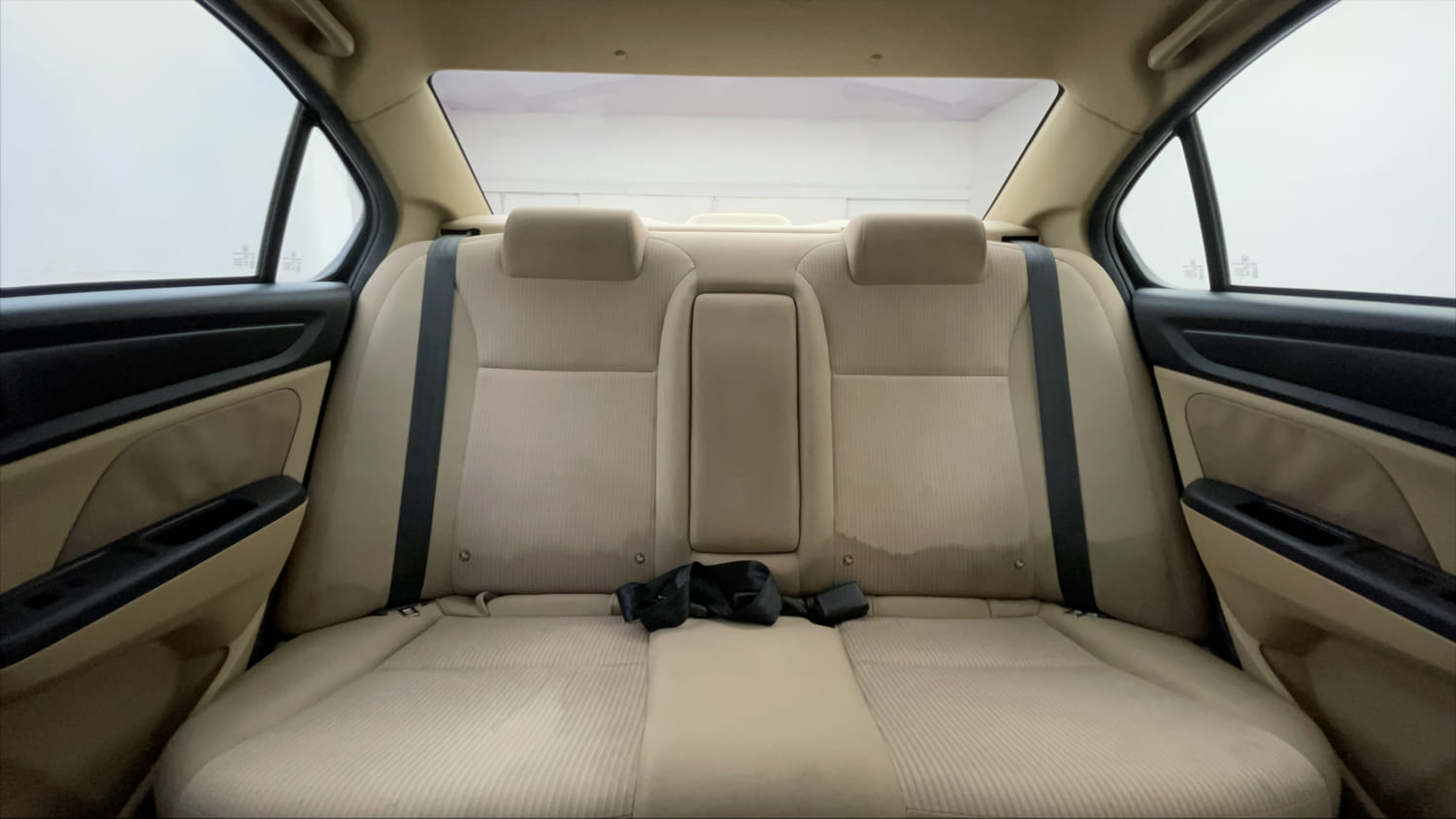 Used 2019 Honda Amaze 1.2 S MT Petrol Petrol Manual interior REAR SEAT CONDITION VIEW