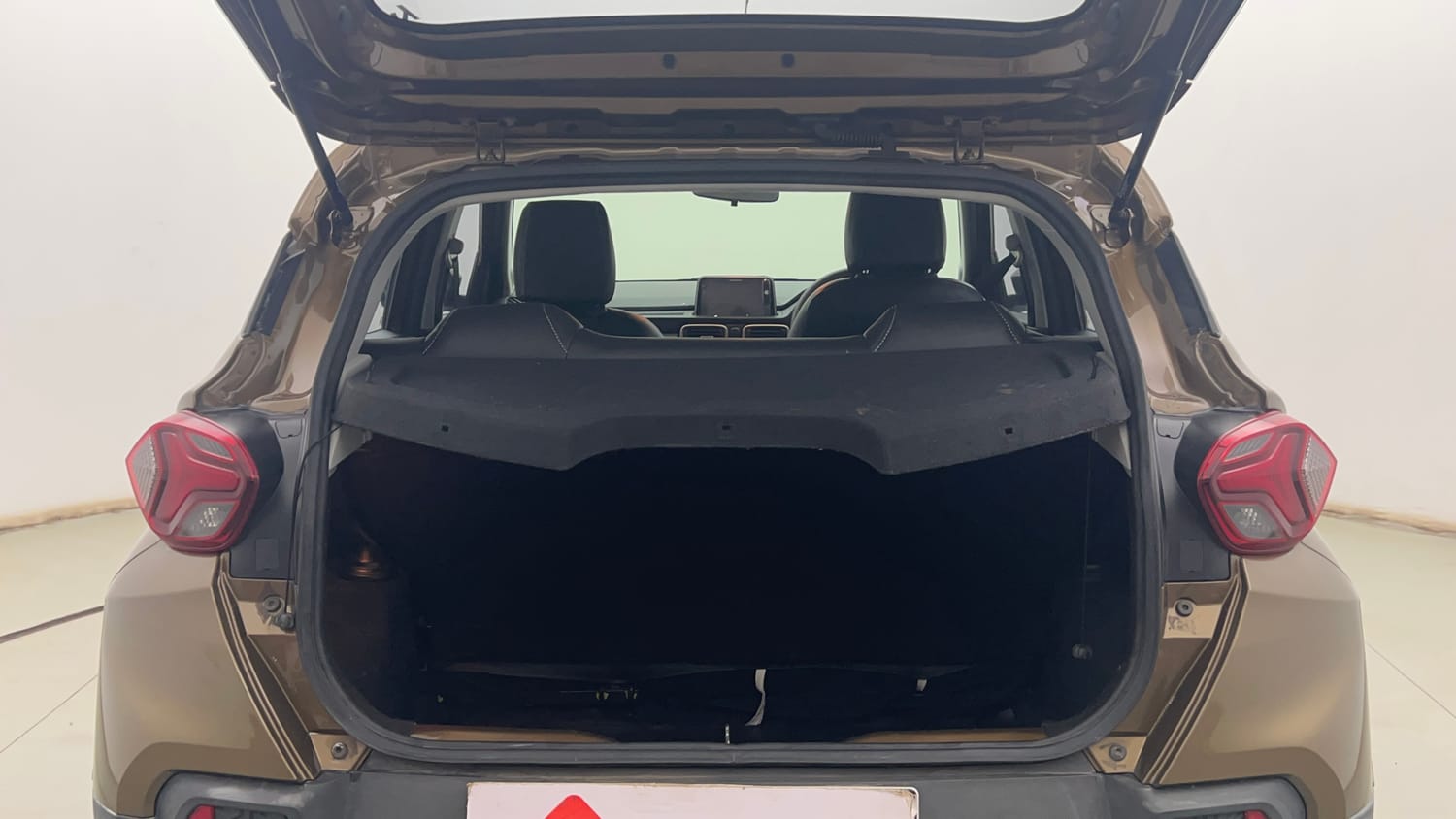 Used 2022 Tata Punch Accomplished Dazzle Pack MT Petrol Manual interior DICKY INSIDE VIEW