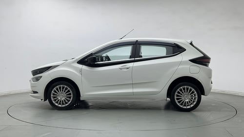 Used 2022 Tata Altroz XT Petrol Petrol Manual exterior LEFT SIDE VIEW