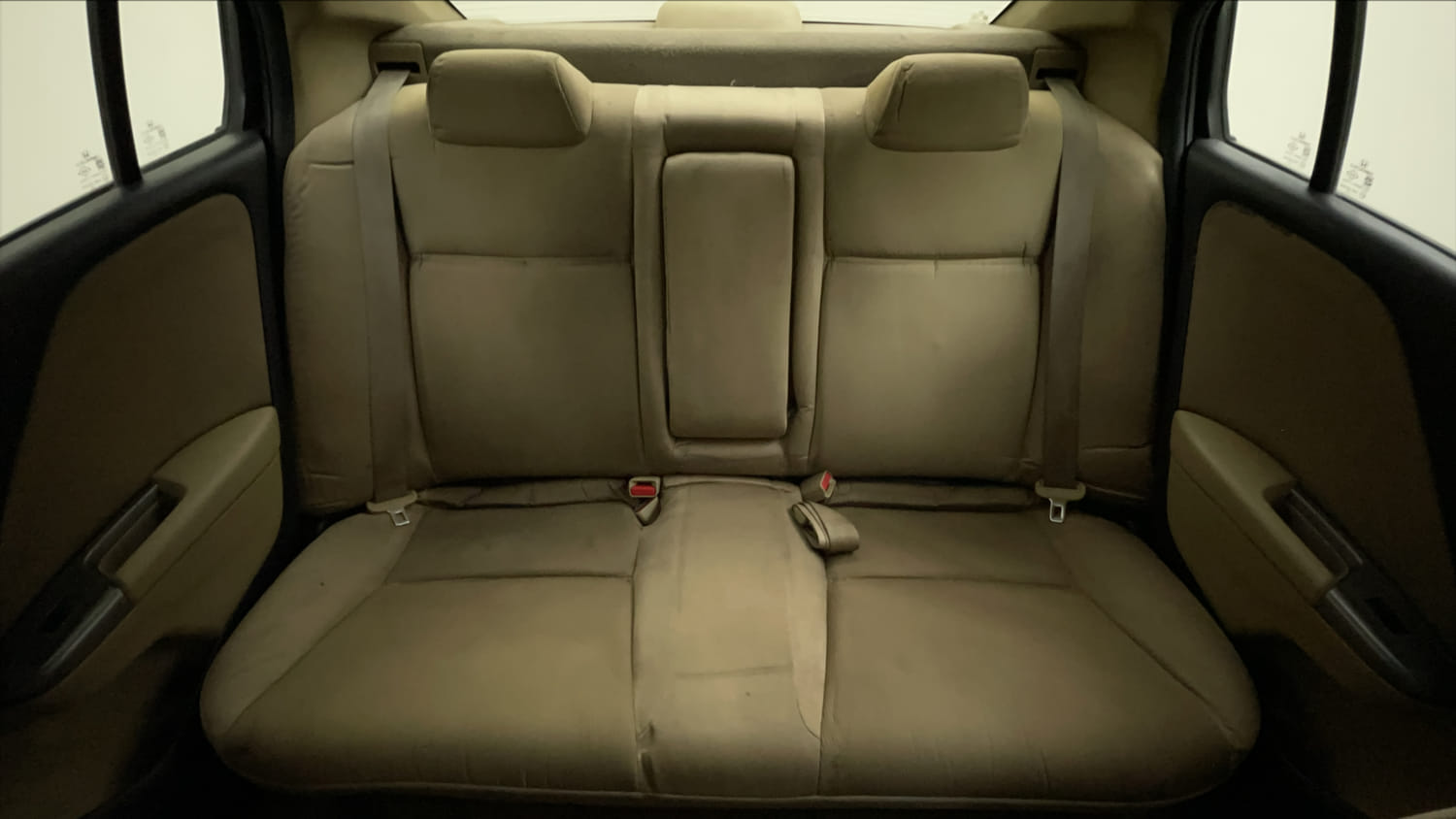 Used 2015 Honda City V Petrol Manual interior REAR SEAT CONDITION VIEW