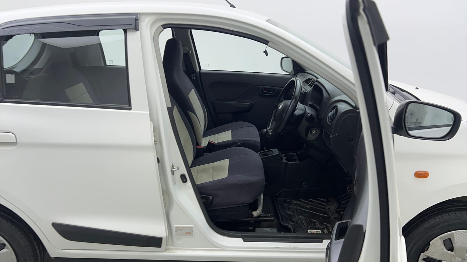 Used 2023 Maruti Suzuki Alto K10 VXi AGS Petrol Automatic interior RIGHT SIDE FRONT DOOR CABIN VIEW