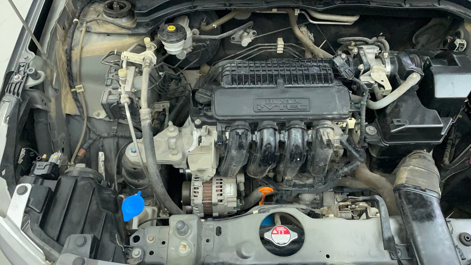 Used 2019 Honda Amaze 1.2 S MT Petrol Petrol Manual engine ENGINE RIGHT SIDE VIEW