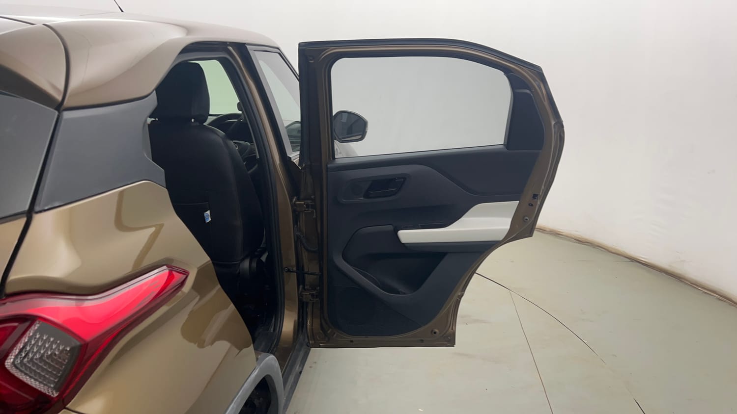 Used 2022 Tata Punch Accomplished Dazzle Pack MT Petrol Manual interior RIGHT REAR DOOR OPEN VIEW