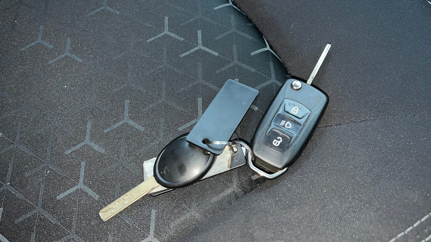 Used 2023 Tata Nexon XM Plus (S) Petrol Manual extra CAR KEY VIEW