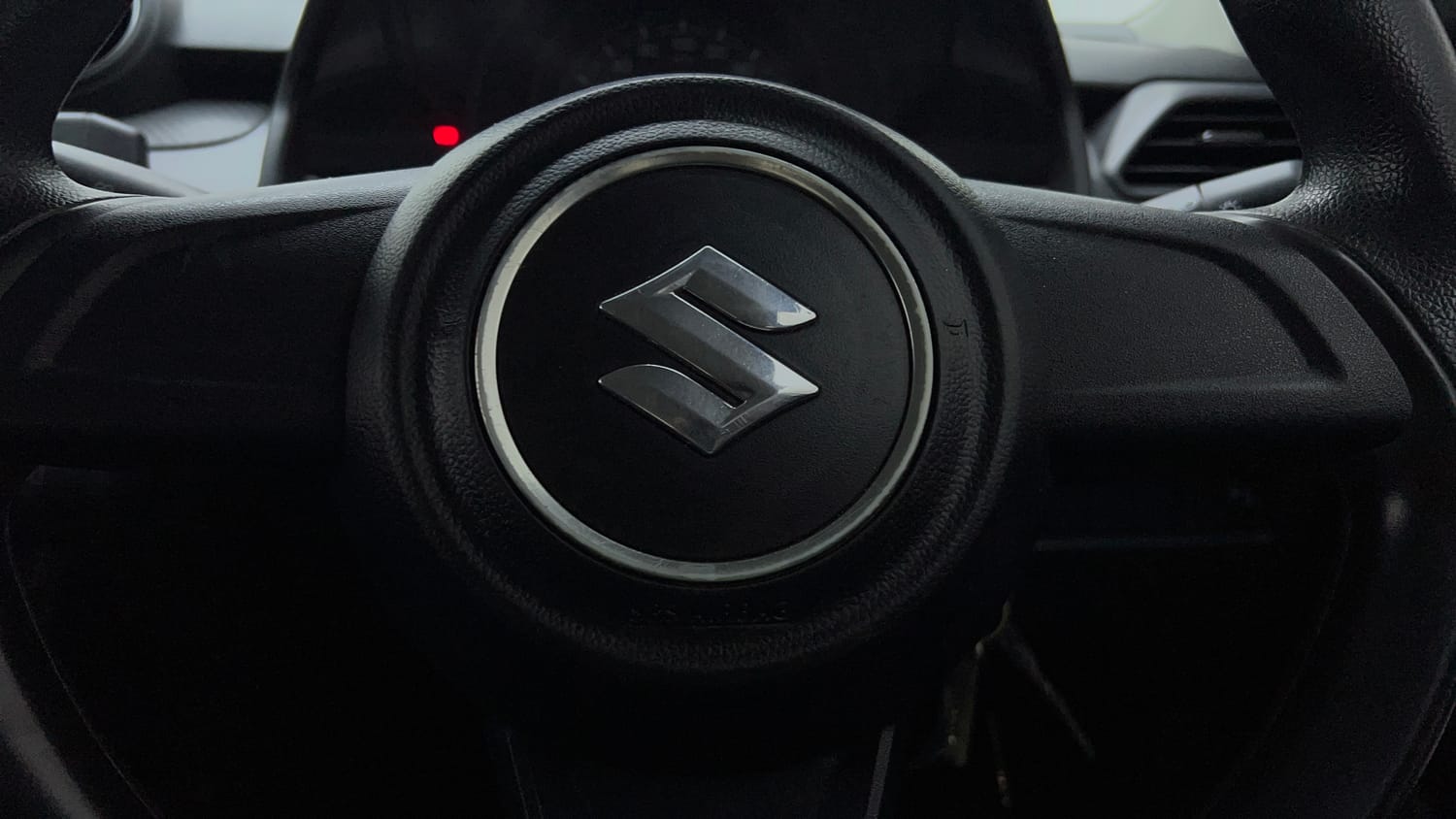 Used 2019 Maruti Suzuki Swift LXi Petrol Manual top_features Airbags
