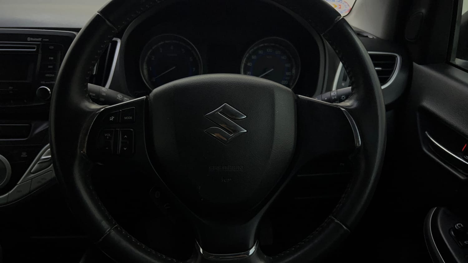 Used 2016 Maruti Suzuki Baleno Zeta 1.2 AT Petrol Automatic top_features Airbags