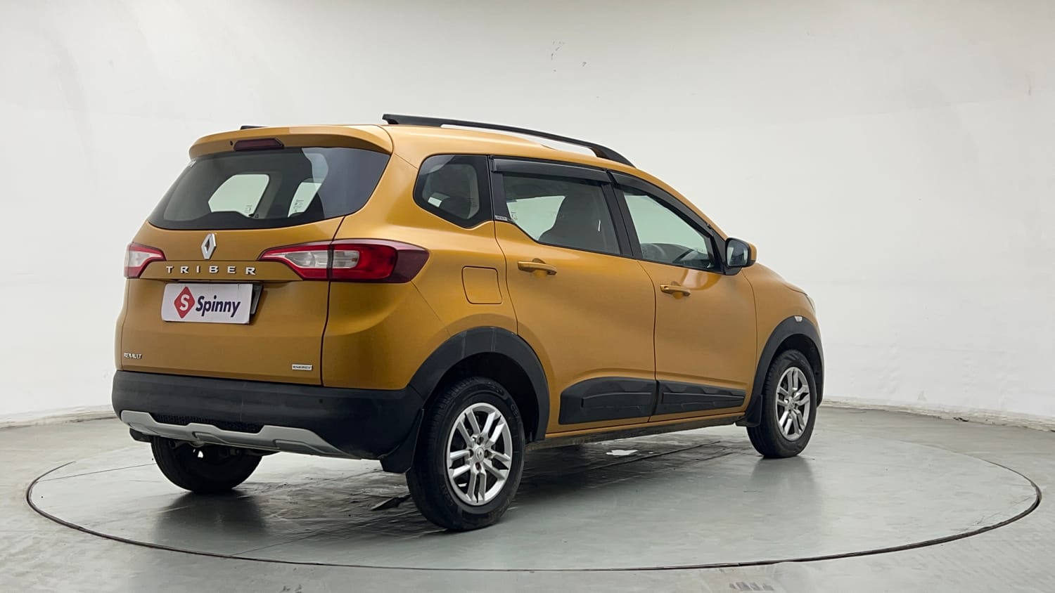 Used 2020 Renault Triber RXT Petrol Manual exterior RIGHT REAR CORNER VIEW