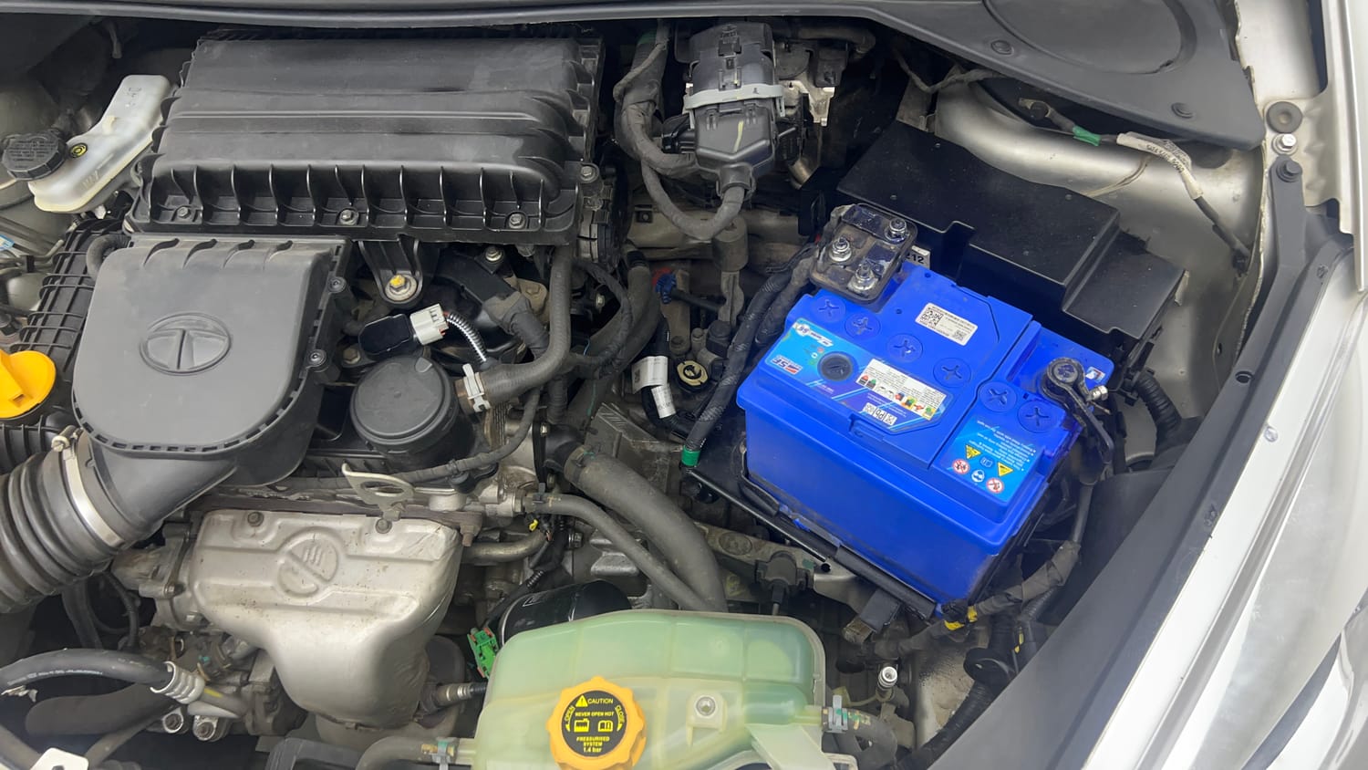 Used 2019 Tata Tiago Revotron XE Petrol Manual engine ENGINE LEFT SIDE VIEW