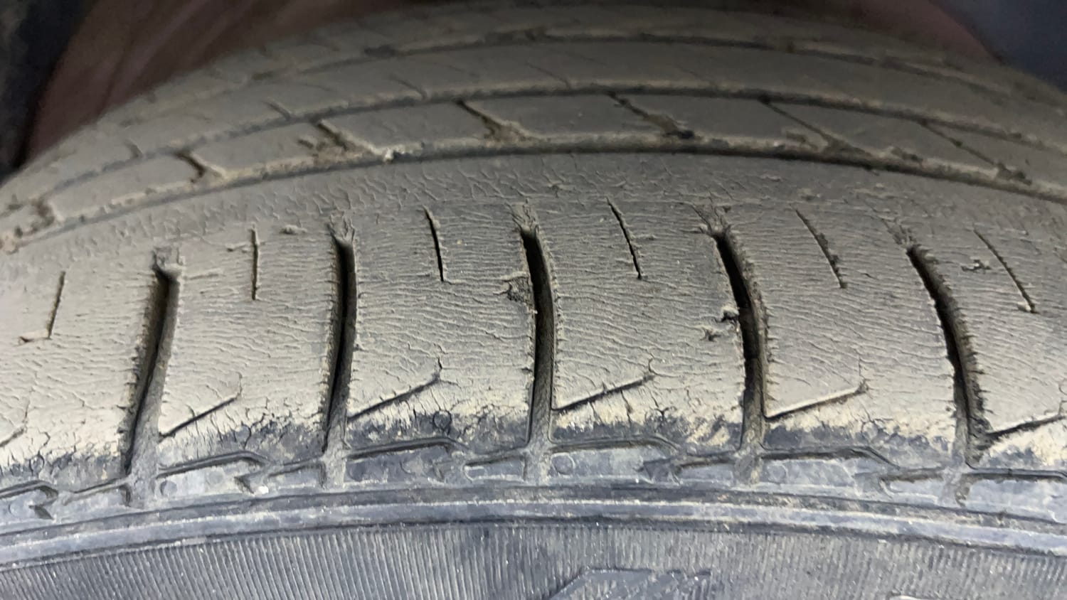 Used 2021 MG Motors Hector Sharp 1.5 Petrol Turbo DCT Petrol Automatic tyres RIGHT FRONT TYRE TREAD VIEW