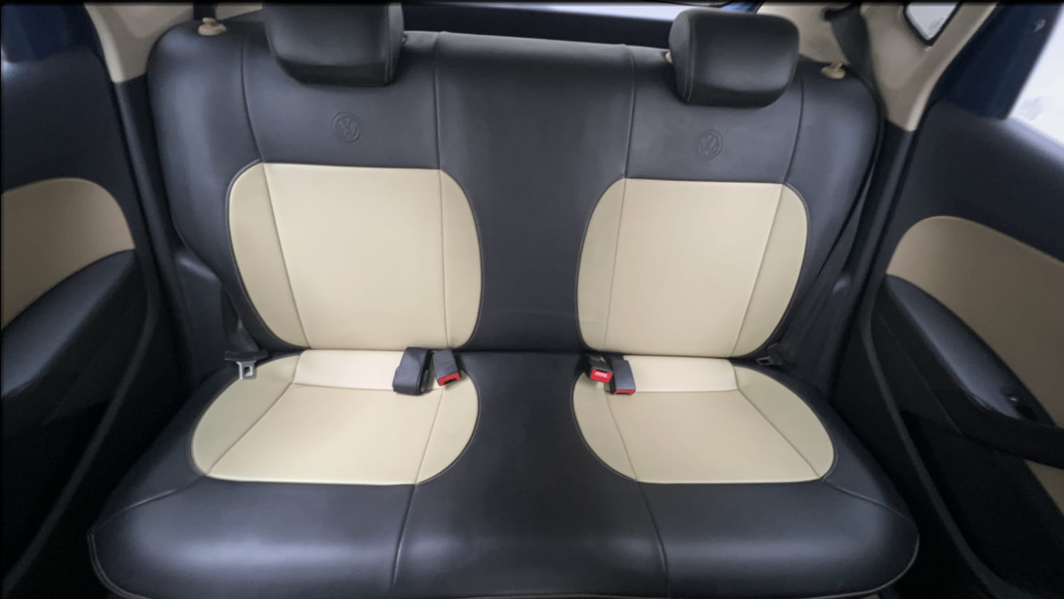 Used 2017 Volkswagen Polo Highline1.2L (P) Petrol Manual interior REAR SEAT CONDITION VIEW