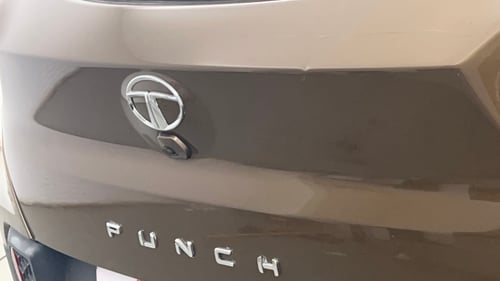 Used 2022 Tata Punch Accomplished Dazzle Pack MT Petrol Manual dents MINOR DENT