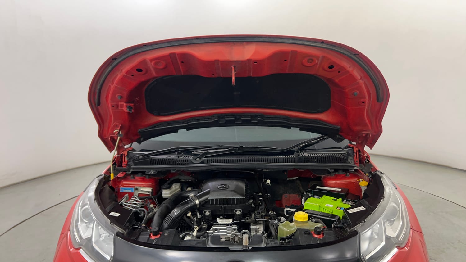 Used 2020 Tata Nexon XZA Plus (O) Dual Tone Petrol Automatic engine ENGINE & BONNET OPEN FRONT VIEW