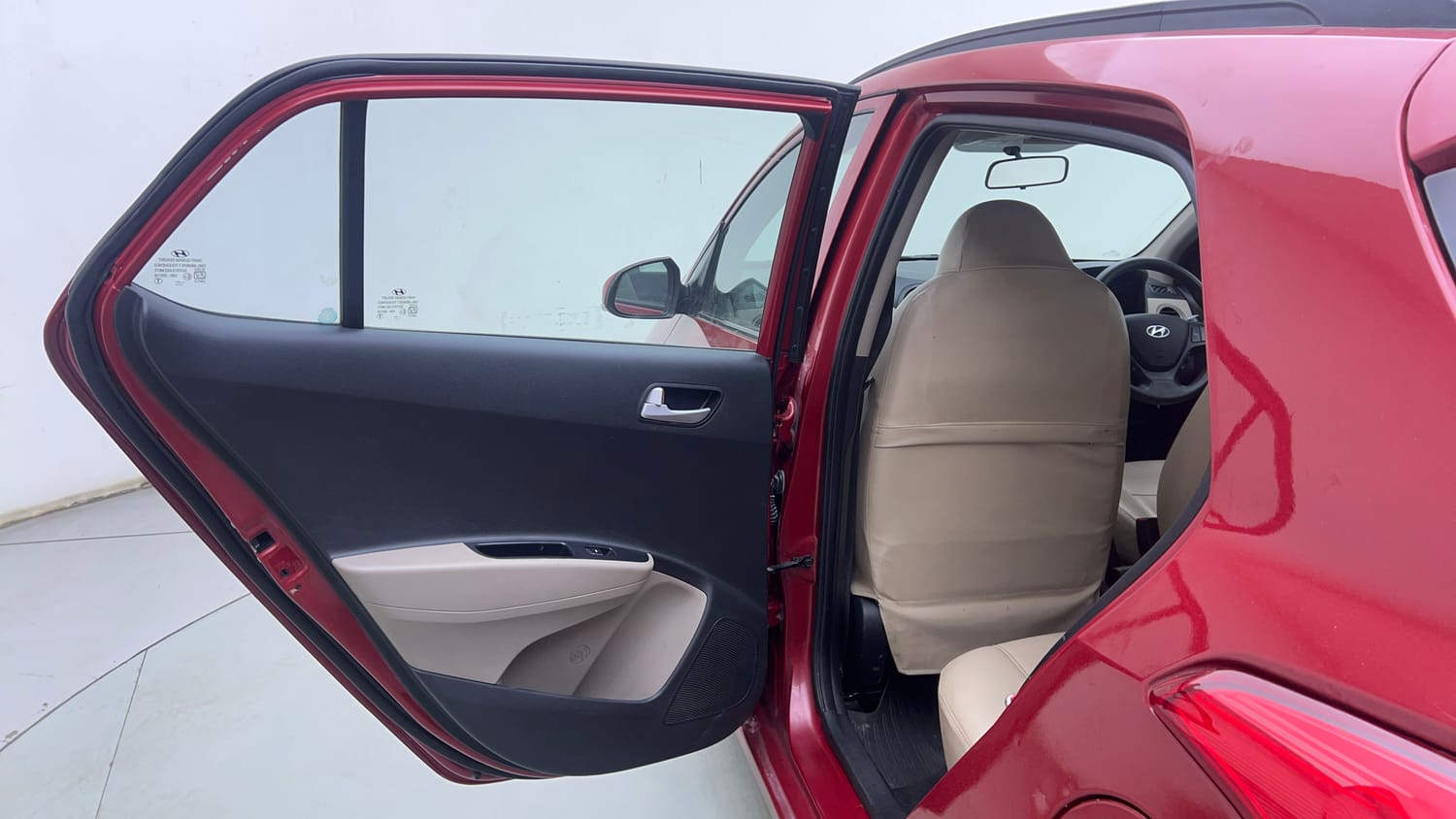 Used 2017 Hyundai Grand i10 Sportz (O) 1.2 Kappa VTVT Petrol Manual interior LEFT REAR DOOR OPEN VIEW