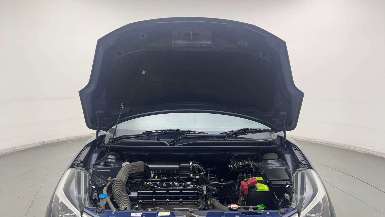 Used 2021 Maruti Suzuki Baleno Alpha Petrol Manual engine ENGINE & BONNET OPEN FRONT VIEW