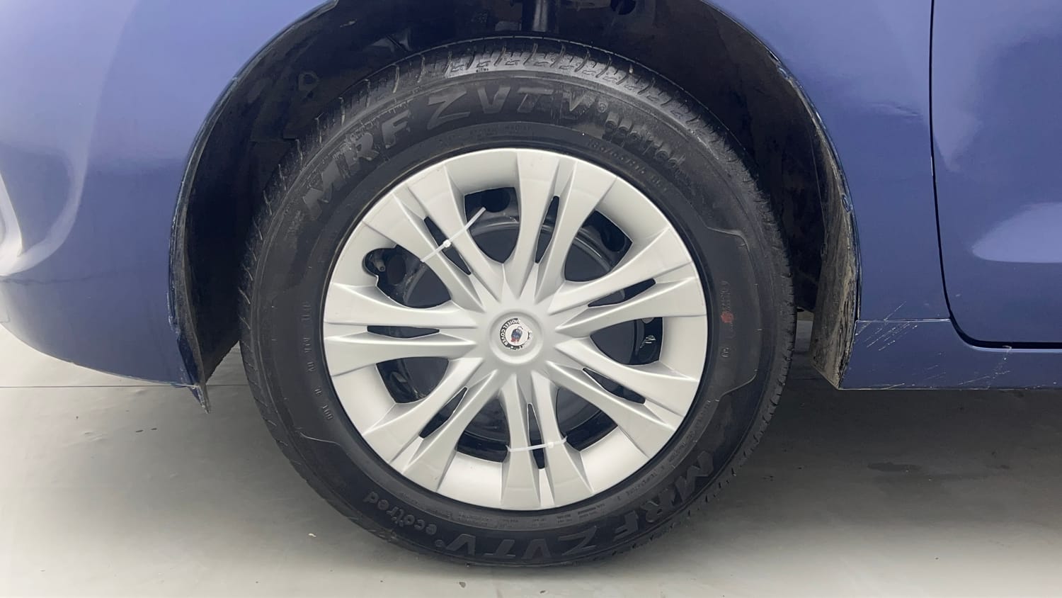 Used 2021 Maruti Suzuki Baleno Delta Petrol Manual tyres LEFT FRONT TYRE RIM VIEW