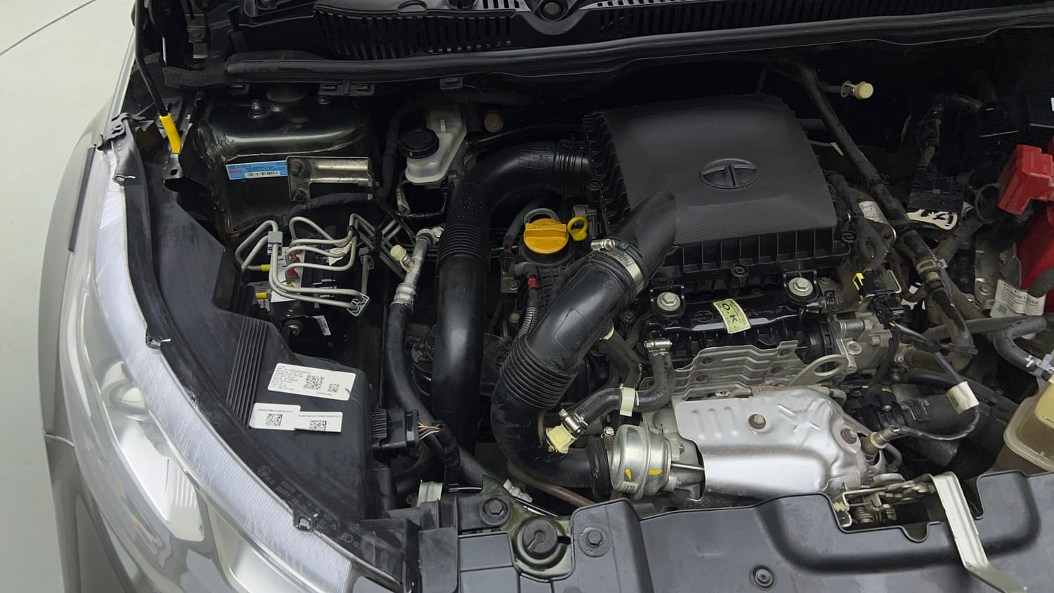 Used 2023 Tata Nexon XM Plus (S) Petrol Manual engine ENGINE RIGHT SIDE VIEW