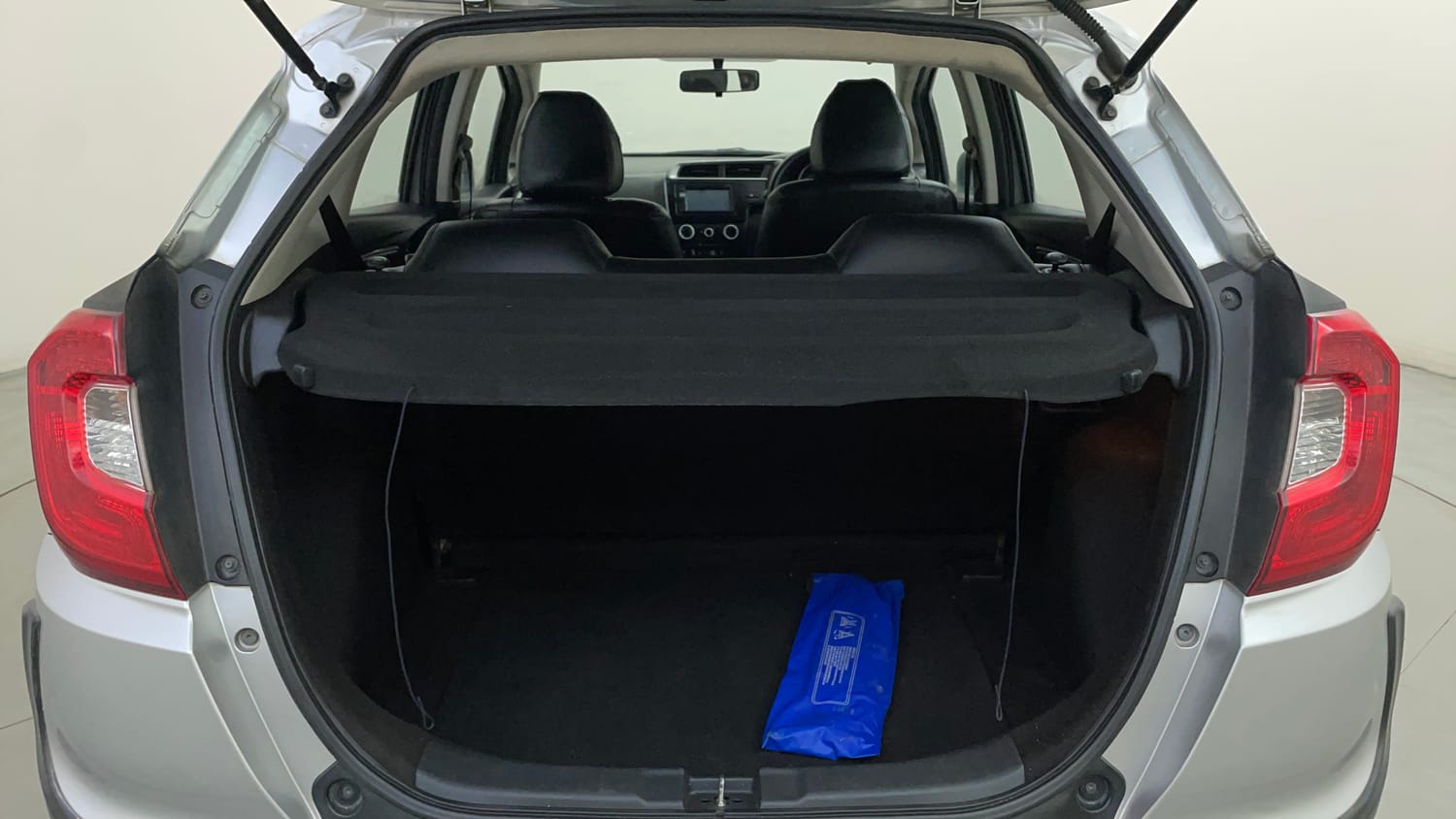 Used 2017 Honda WR-V S MT Petrol Petrol Manual interior DICKY INSIDE VIEW