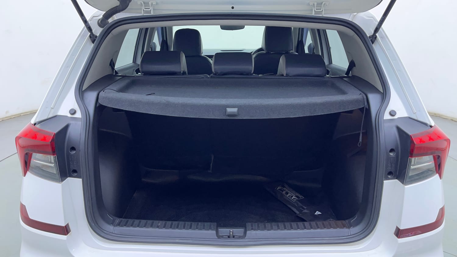 Used 2025 Skoda Kushaq Sportline 1.0 TSI MT Dual Tone Petrol Manual interior DICKY INSIDE VIEW