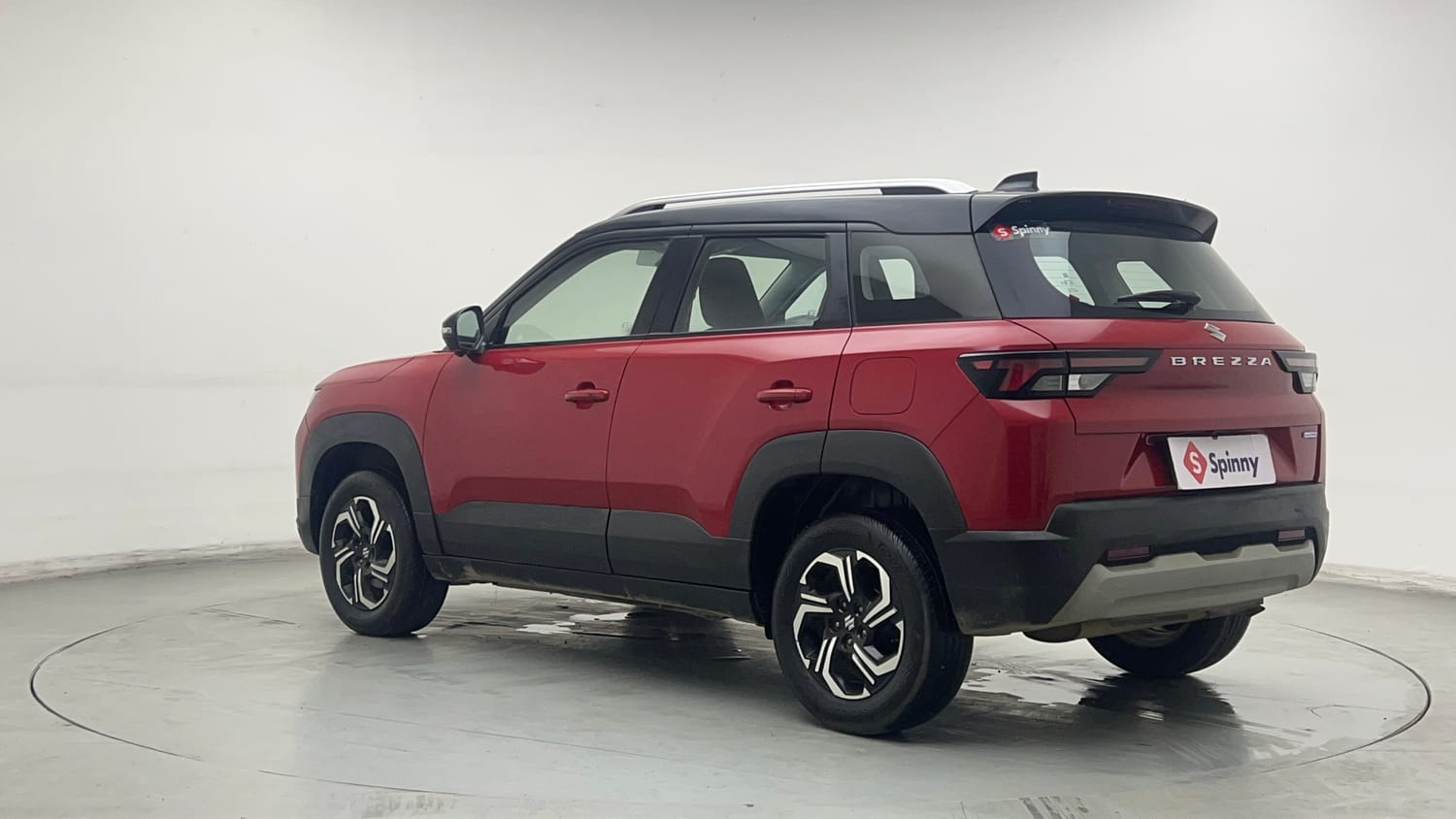 Used 2022 Maruti Suzuki Brezza Zxi Plus Dual Tone Petrol Manual exterior LEFT REAR CORNER VIEW