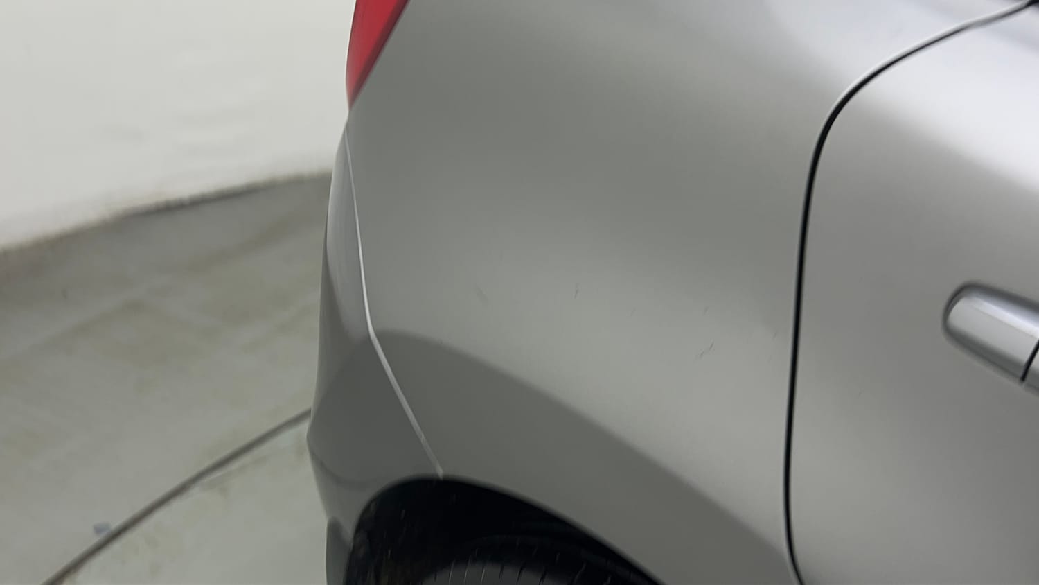 Used 2019 Toyota Glanza G CVT Petrol Automatic dents MINOR SCRATCH