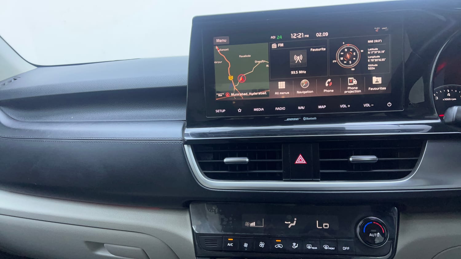 Used 2020 kia Seltos GTX Plus DCT 1.4 Petrol Automatic interior MUSIC SYSTEM & AC CONTROL VIEW