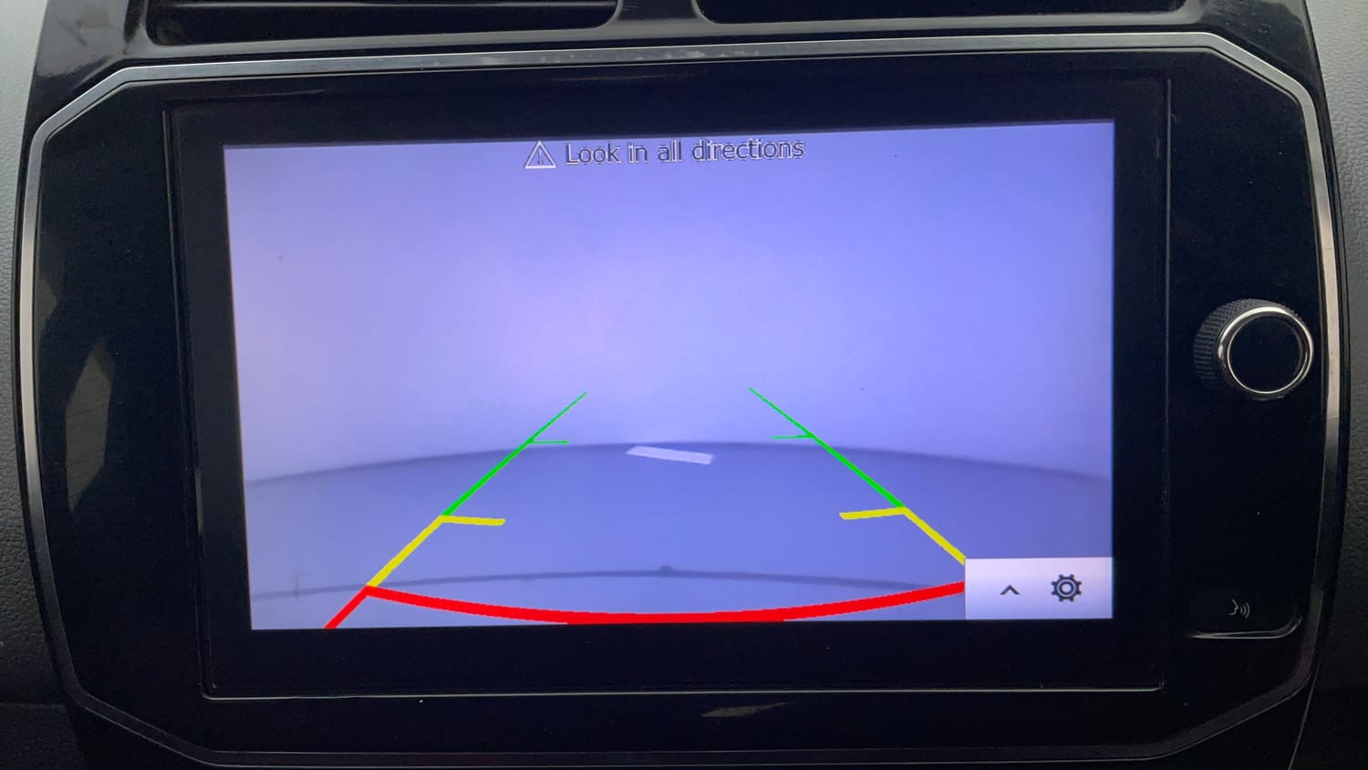 Used 2021 Renault Kwid RXT Petrol Manual top_features Rear camera