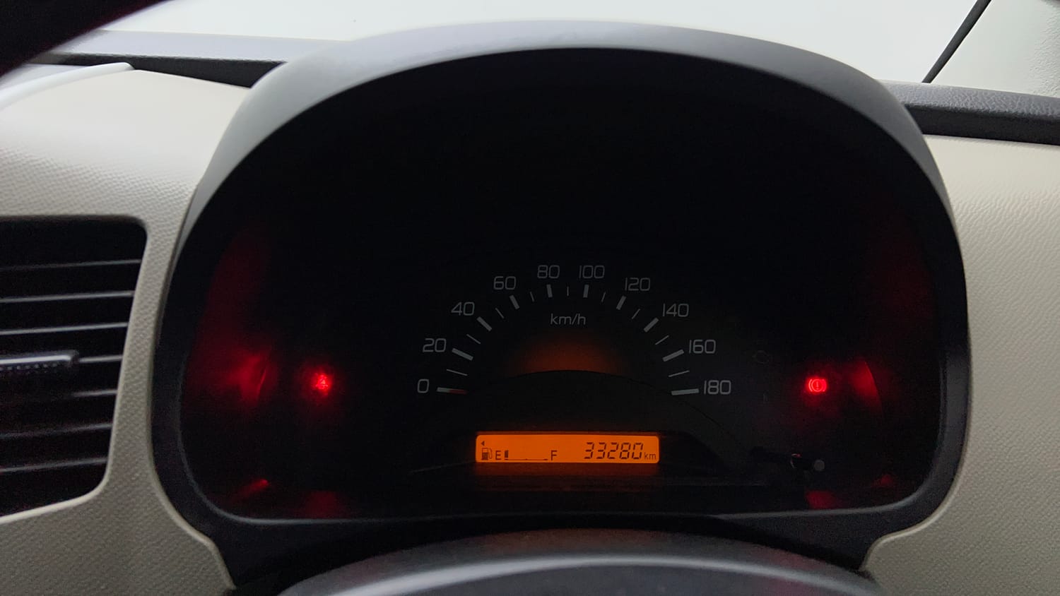 Used 2015 Maruti Suzuki Wagon R LXI Petrol Manual interior CLUSTERMETER VIEW