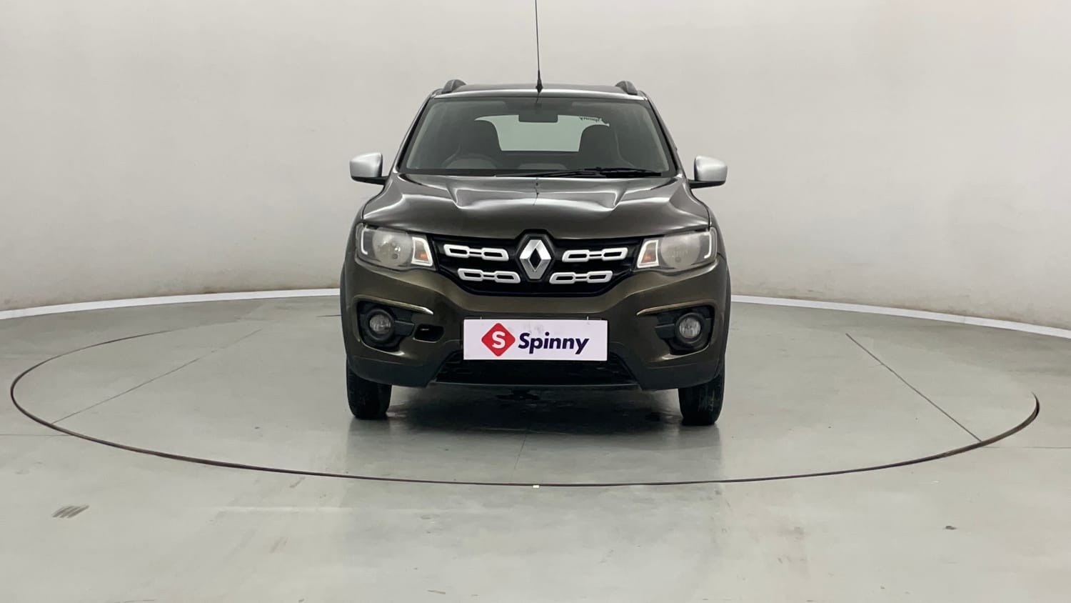 Used 2018 Renault Kwid 1.0 RXT Petrol Manual exterior FRONT VIEW