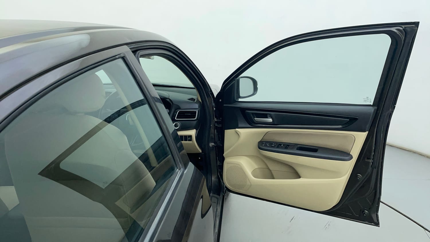 Used 2020 Honda Amaze 1.2 VX CVT Petrol Petrol Automatic interior RIGHT FRONT DOOR OPEN VIEW