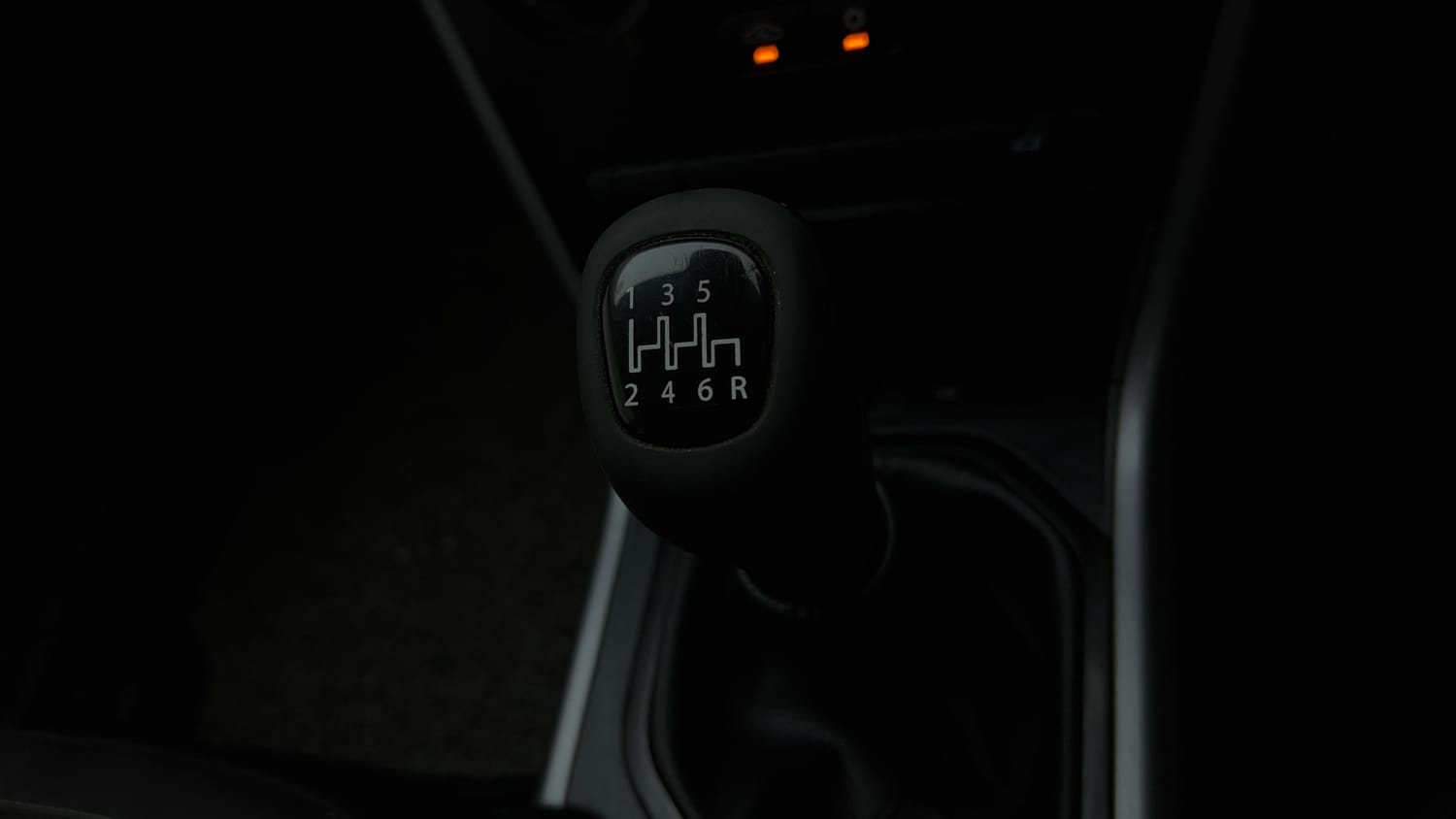 Used 2023 Tata Nexon XM Plus (S) Petrol Manual interior GEAR  KNOB VIEW