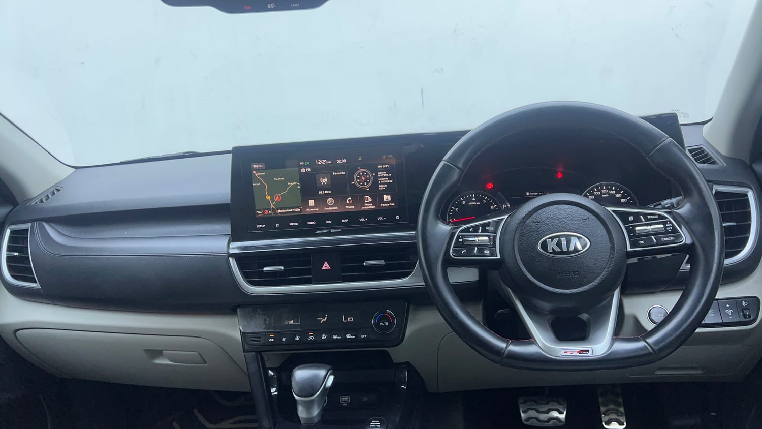 Used 2020 kia Seltos GTX Plus DCT 1.4 Petrol Automatic interior DASHBOARD VIEW