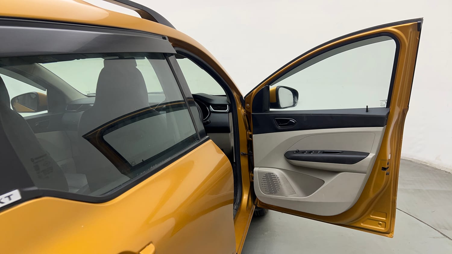 Used 2020 Renault Triber RXT Petrol Manual interior RIGHT FRONT DOOR OPEN VIEW