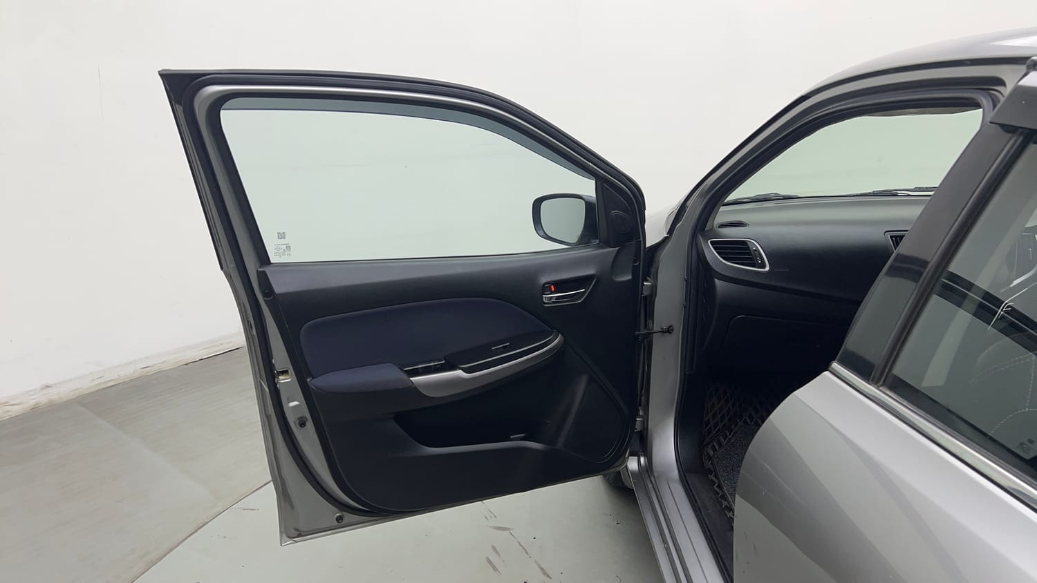 Used 2019 Toyota Glanza G CVT Petrol Automatic interior LEFT FRONT DOOR OPEN VIEW