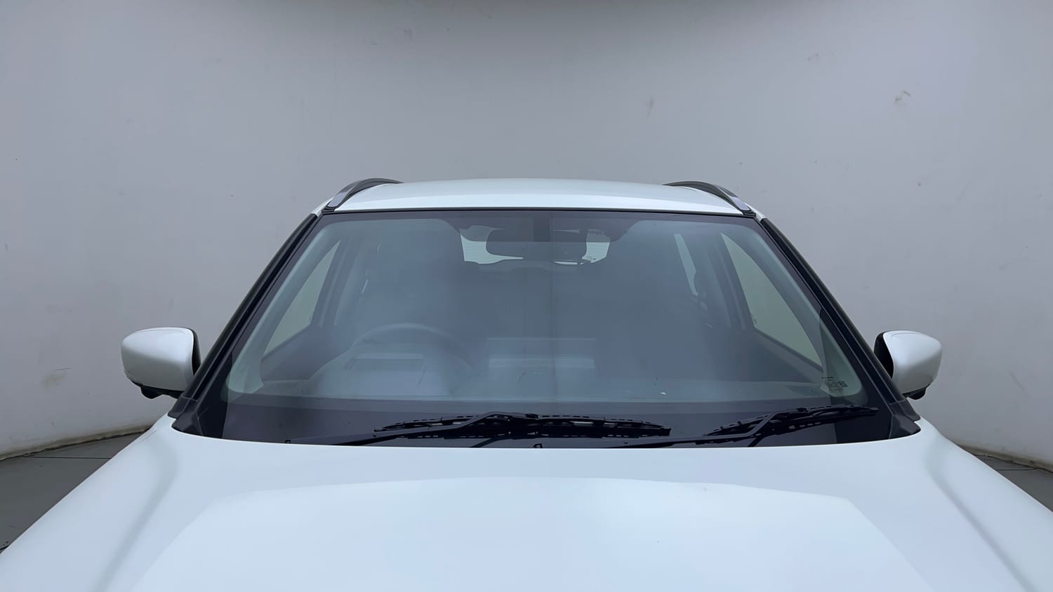 Used 2025 Maruti Suzuki Victoris ZXI+ THS 2W Hybrid Automatic exterior FRONT WINDSHIELD VIEW