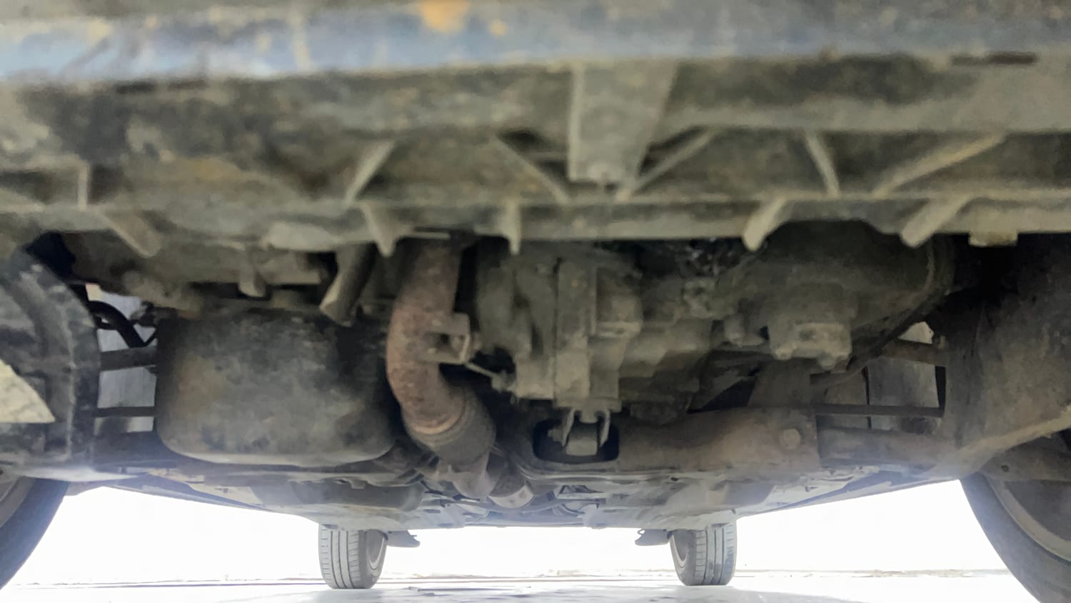 Used 2017 Volkswagen Polo Highline1.2L (P) Petrol Manual extra FRONT LEFT UNDERBODY VIEW