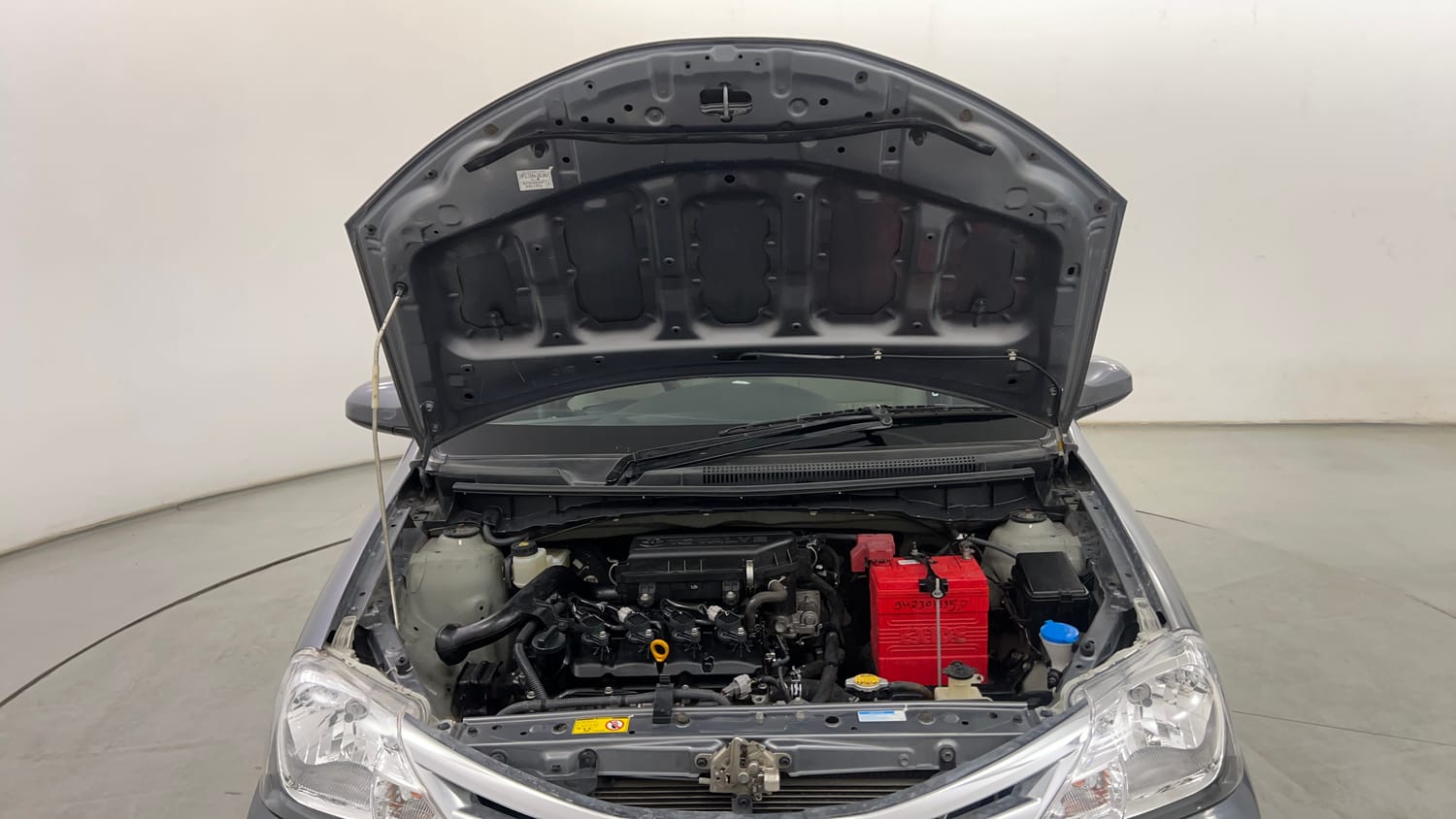 Used 2013 Toyota Etios Liva G Petrol Manual engine ENGINE & BONNET OPEN FRONT VIEW