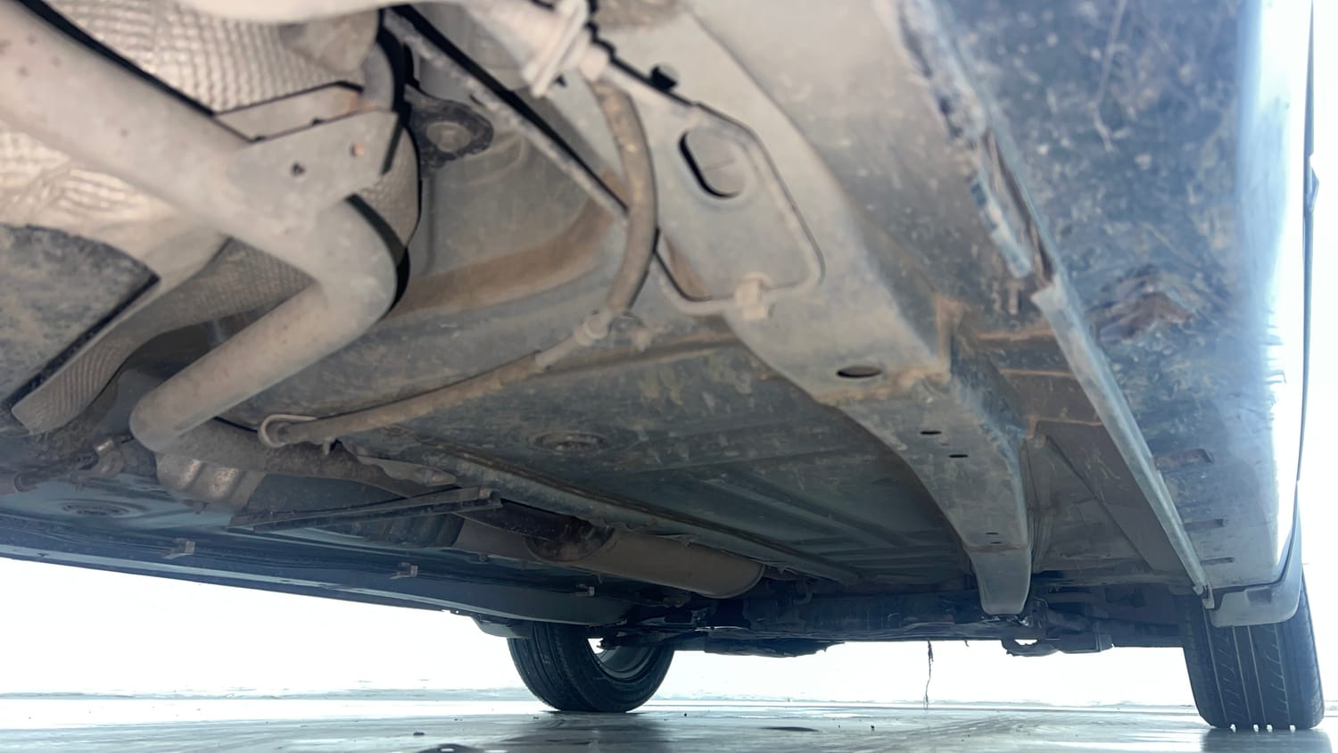 Used 2021 Maruti Suzuki Baleno Alpha Petrol Manual extra REAR RIGHT UNDERBODY VIEW