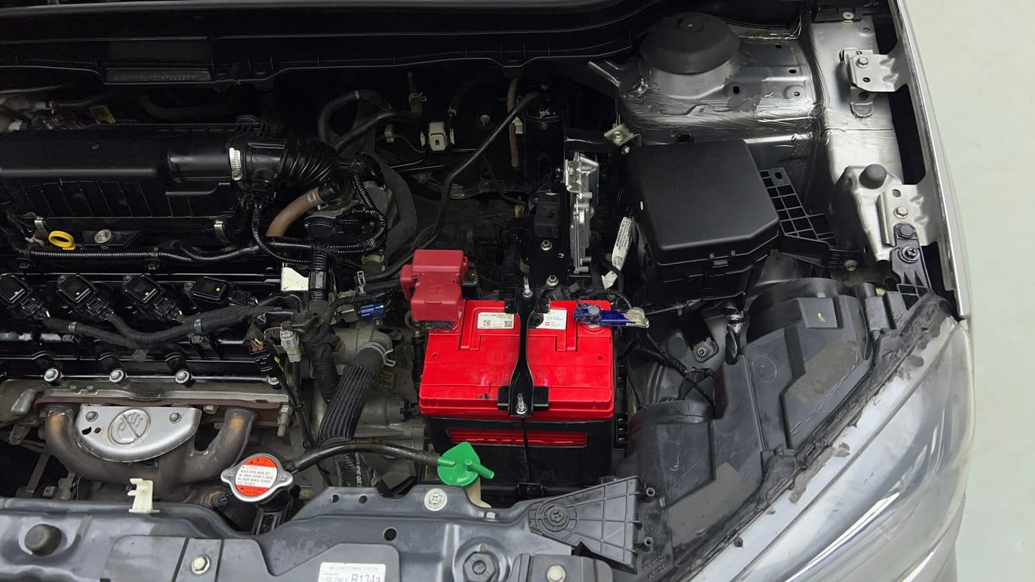 Used 2021 maruti-suzuki Vitara Brezza LXi Petrol Manual engine ENGINE LEFT SIDE VIEW