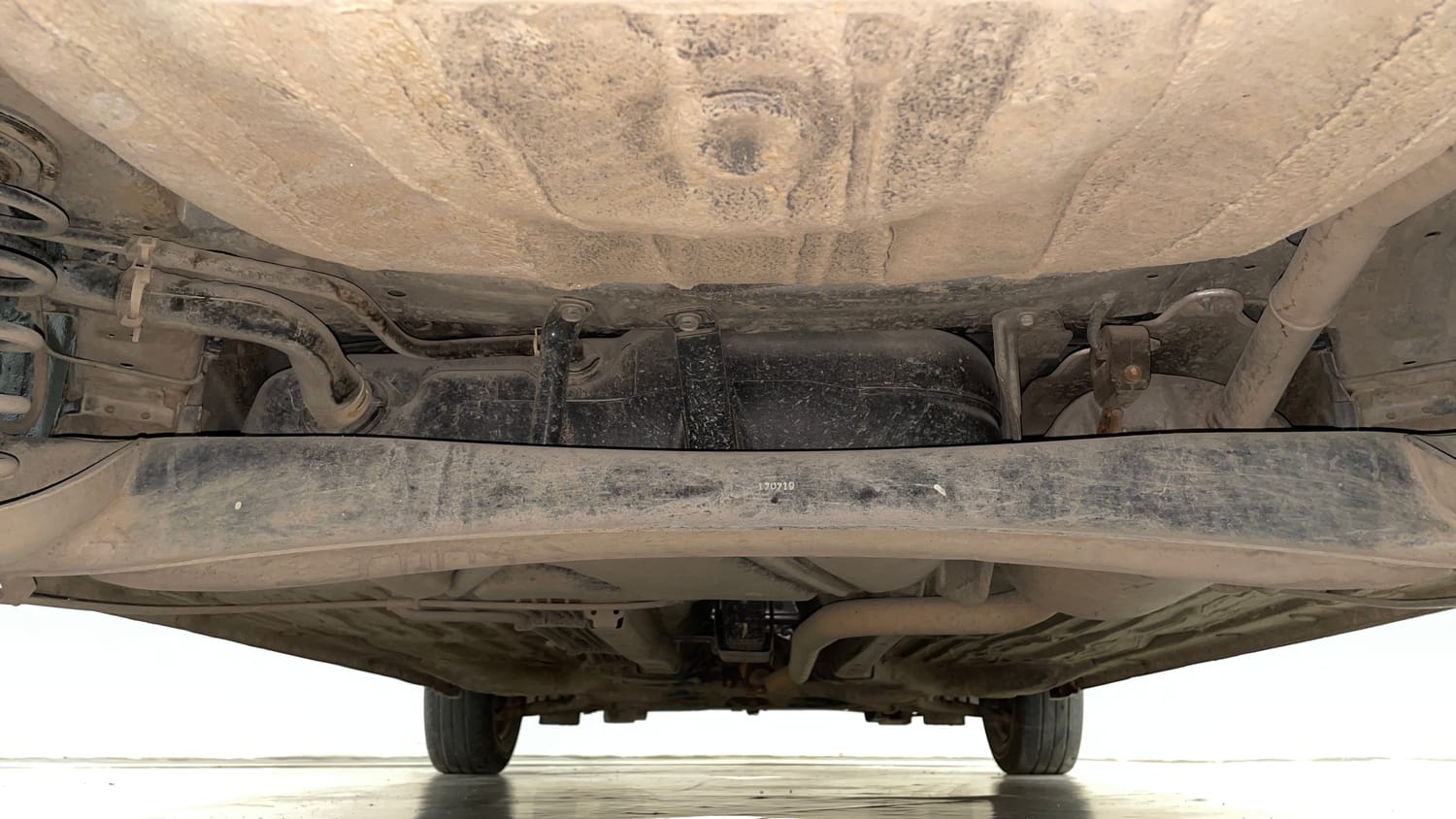 Used 2019 Honda Amaze 1.2 S MT Petrol Petrol Manual extra REAR UNDERBODY VIEW (TAKEN FROM REAR)