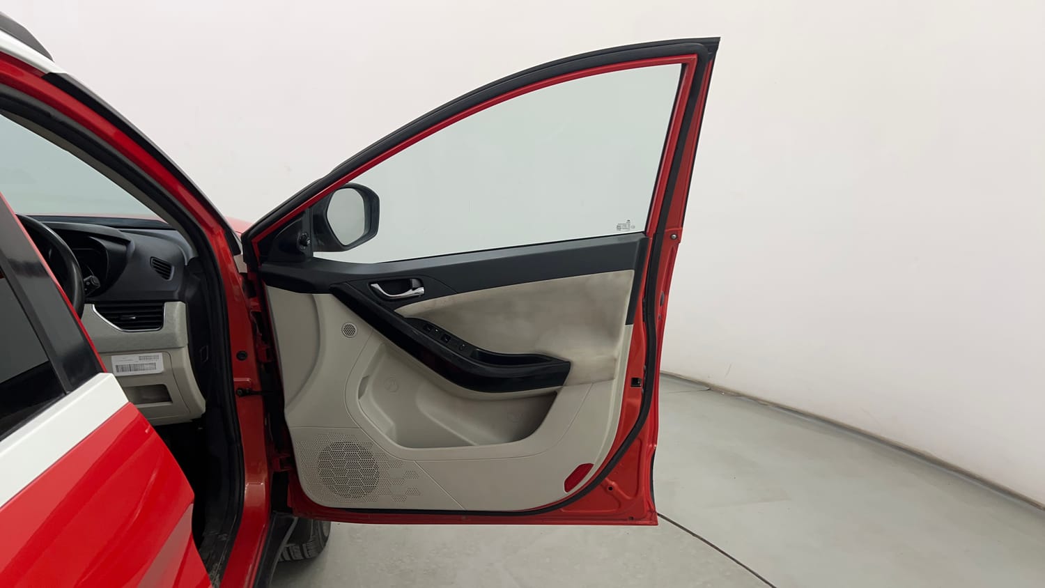 Used 2020 Tata Nexon XZA Plus (O) Dual Tone Petrol Automatic interior RIGHT FRONT DOOR OPEN VIEW